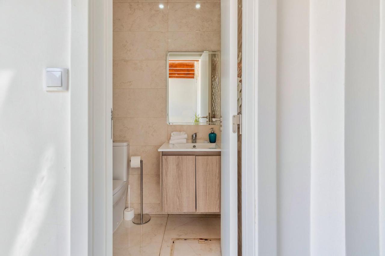 Garrett Terrace Apartment เซตุบาล ภายนอก รูปภาพ